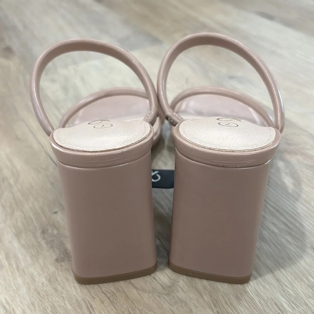 Nude Double-Strap Block Heel Sandals by Unknown Brand - Picture 3 of 4